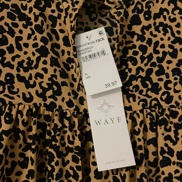 Long sleeve mini cheetah dress - Picture 3 of 3